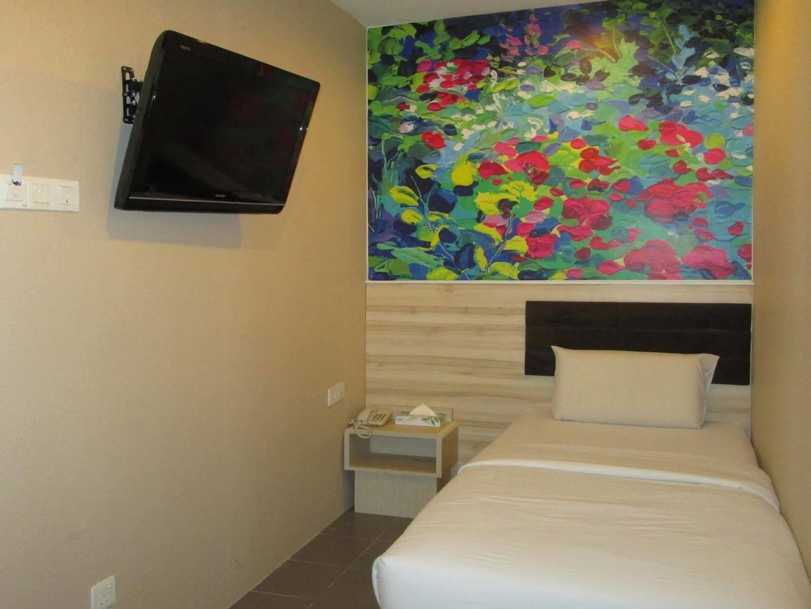 T-Hotel Bukit Bintang Kuala Lumpur Exterior photo